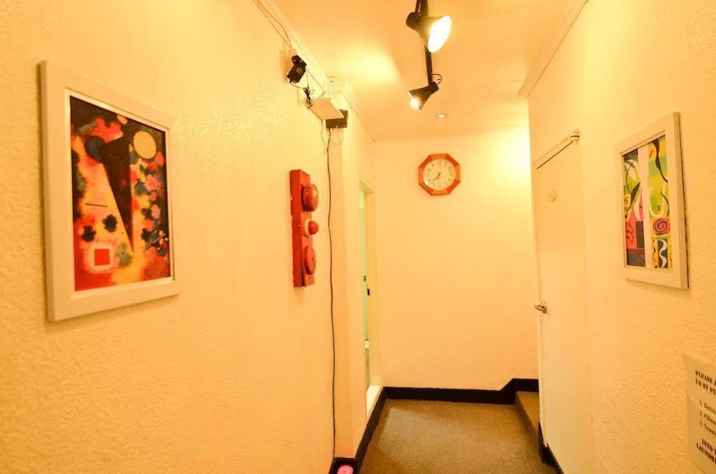 Guest house Myeongdong Town